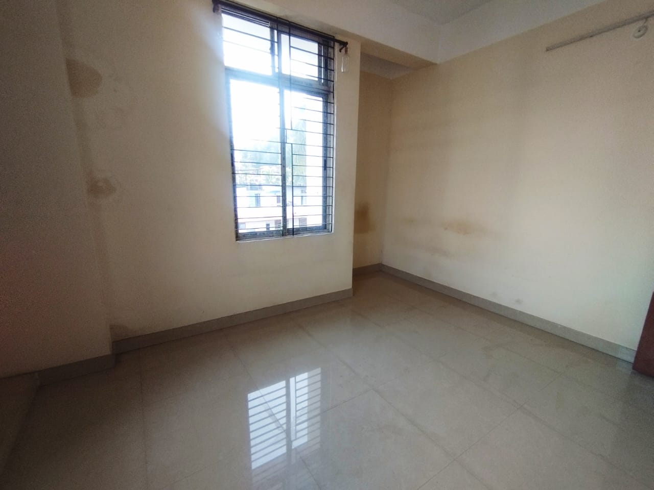 Unfurnished 3bhk in Ganesh Mandir Road, Jayanta Nagar, Noonmati, Guwahati, Assam, India for Rent
